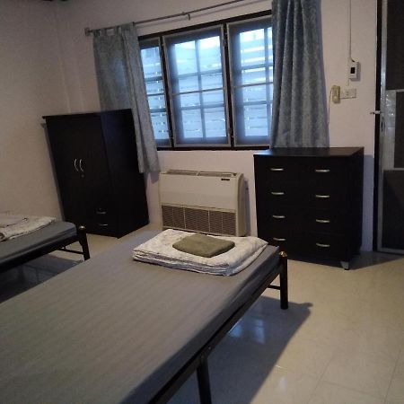 Hotel Happy House 51 HHQ Exterior foto