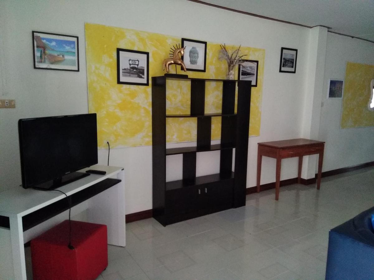 Hotel Happy House 51 HHQ Exterior foto