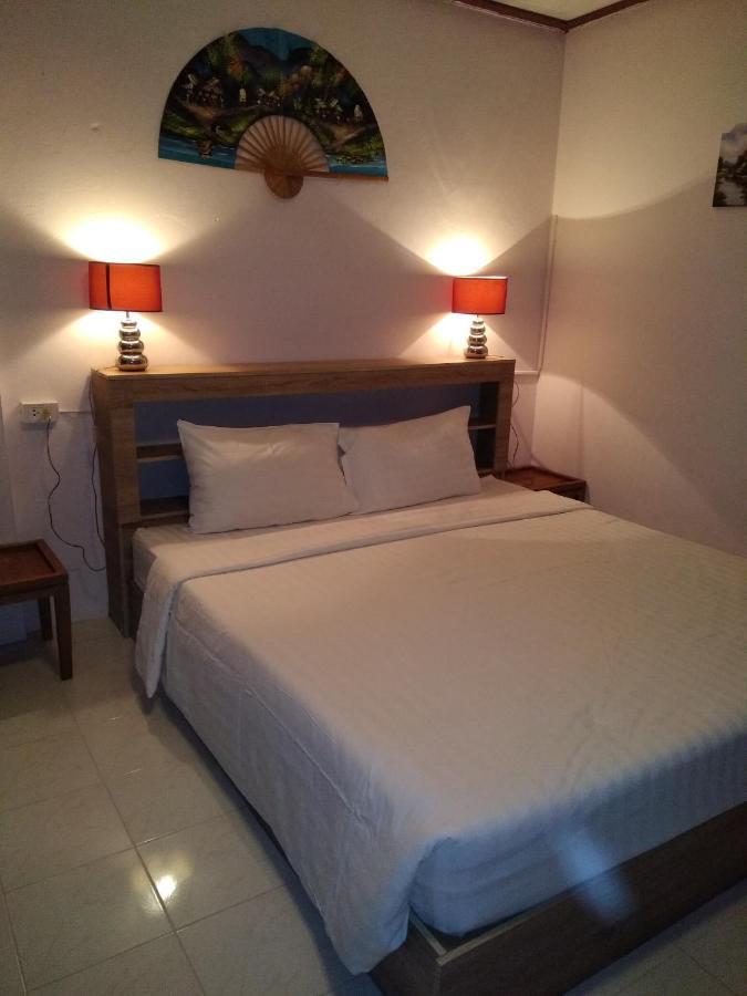 Hotel Happy House 51 HHQ Exterior foto